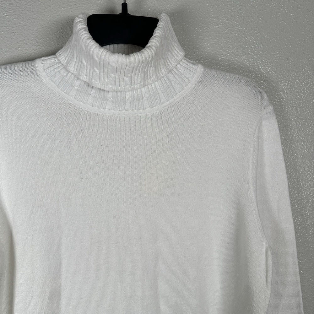 Talbots 100% Cotton Cable Knit Turtleneck Size Medium White Long Sleeve Classic - Picture 2 of 5